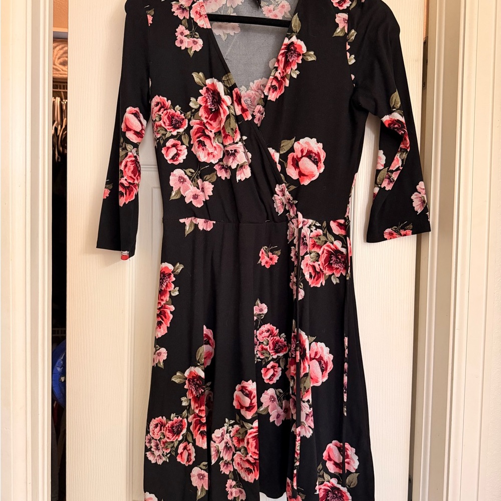 Iz Byer Black and Pink Wrap Dress